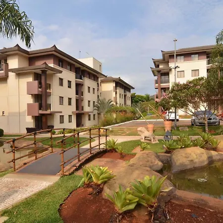 Life 209 Apto Em Resort Beira Lago Com Tv Smart Brasília Exterior photo